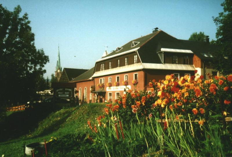 Gasthof-Pension Rotes Haus Oberwiesenthal Exteriör bild